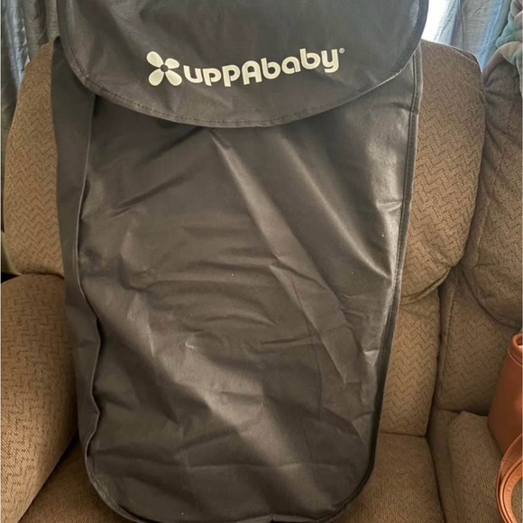 UPPAbaby Vista V2 Stroller - Black - Picture 4 of 4